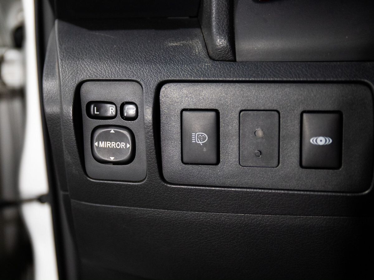 Toyota Camry 2008 - фото автомобиля