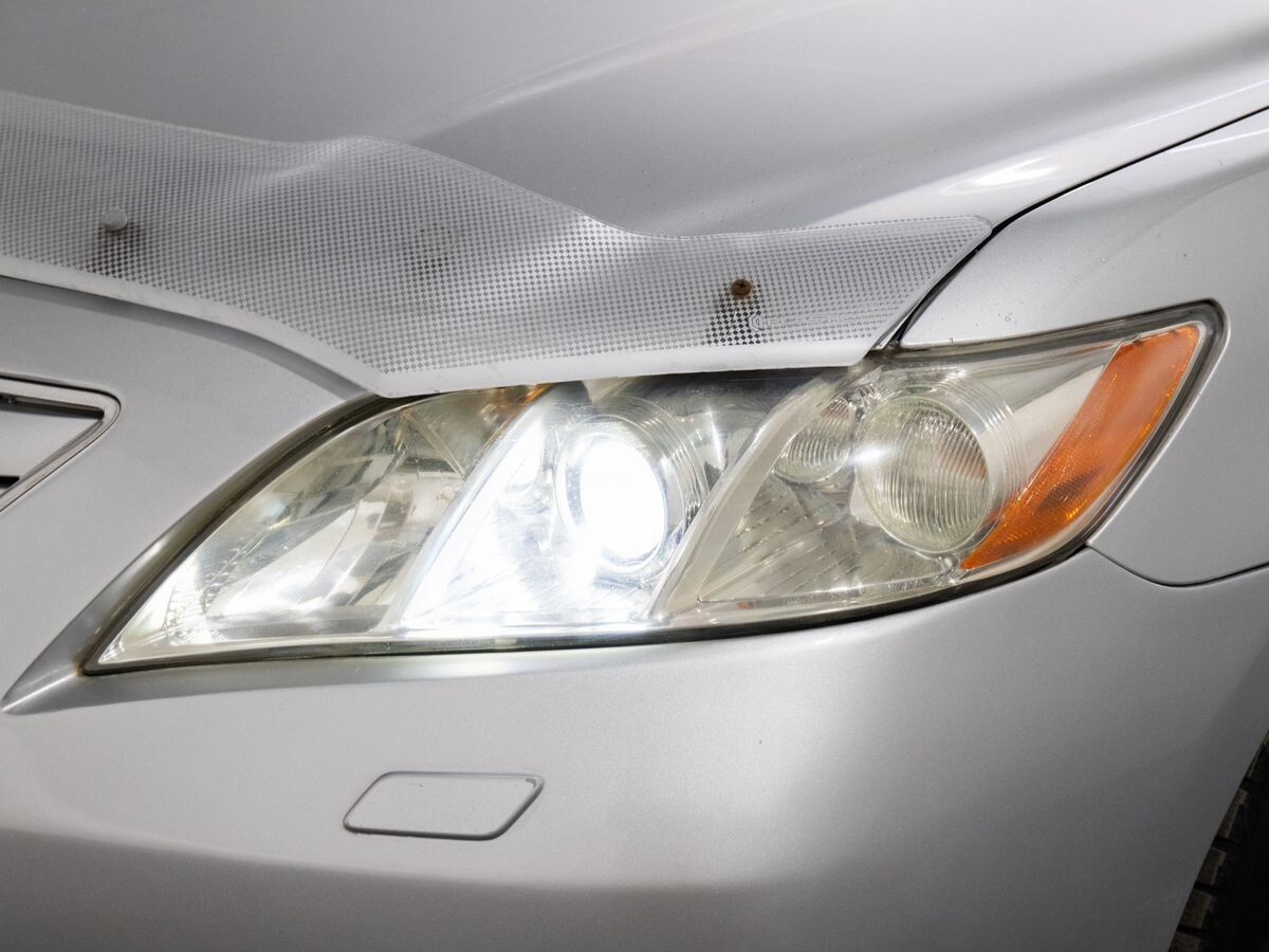 Toyota Camry 2008 - фото автомобиля