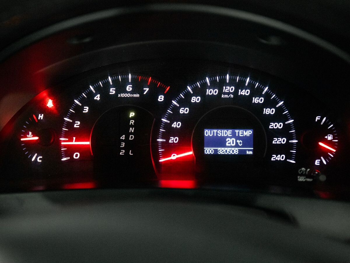 Toyota Camry 2008 - фото автомобиля