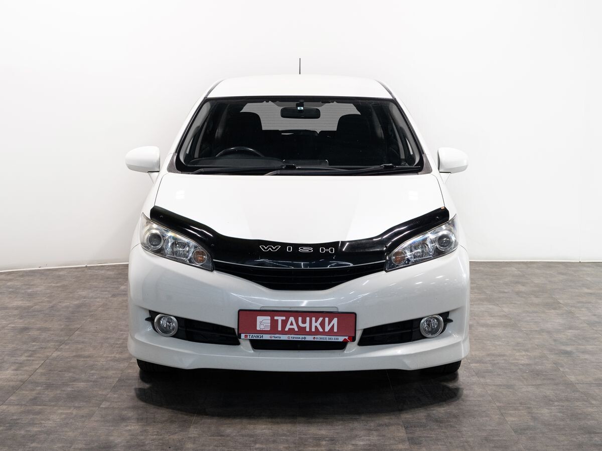 Toyota Wish 2010 - фото автомобиля