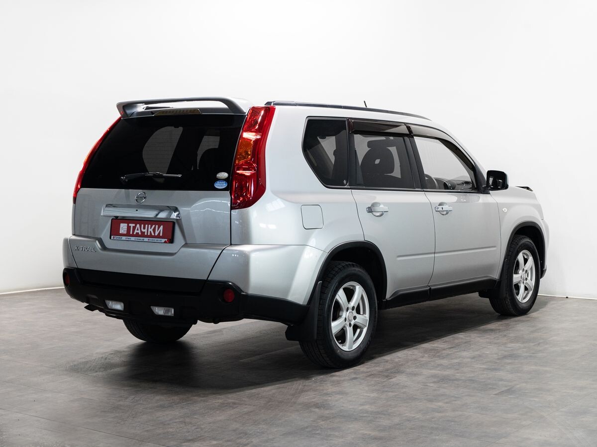 Nissan X-Trail 2009 - фото автомобиля
