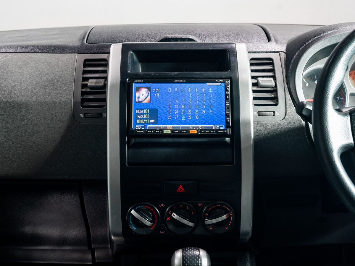 Nissan X-Trail 2009 - фото автомобиля