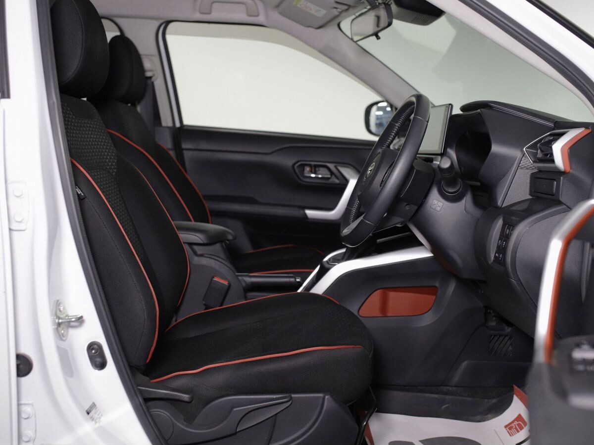 Toyota Raize 2020 - фото автомобиля