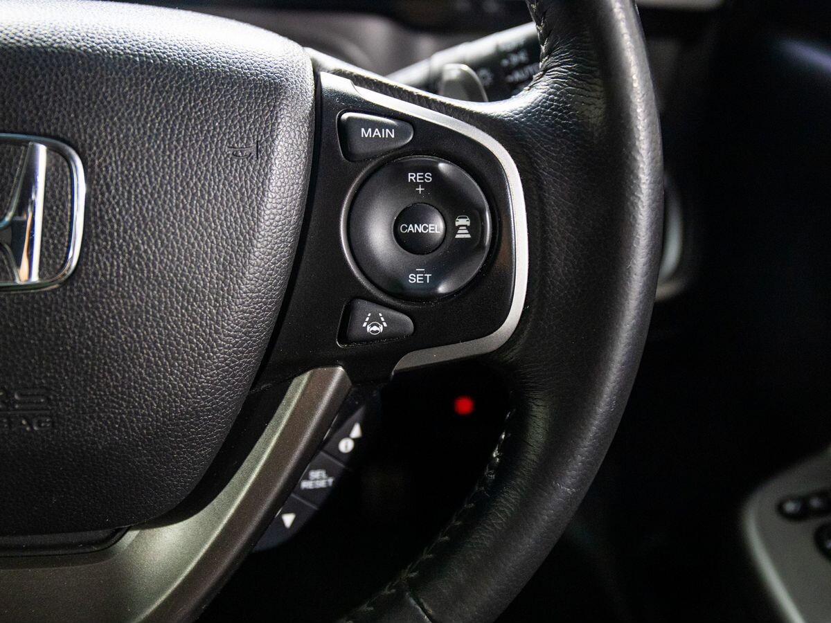 Honda Stepwgn 2019 - фото автомобиля