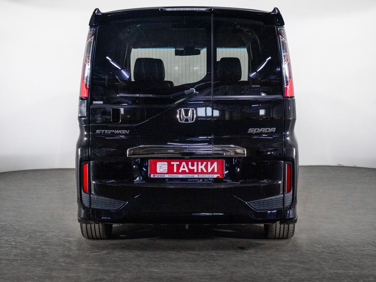 Honda Stepwgn 2019 - фото автомобиля