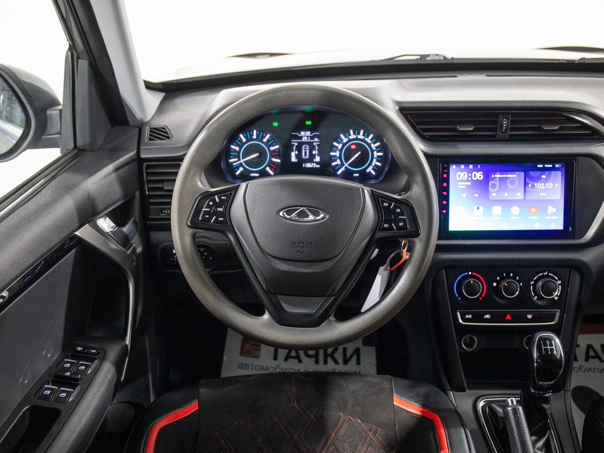 Chery Tiggo 3 2017 - фото автомобиля