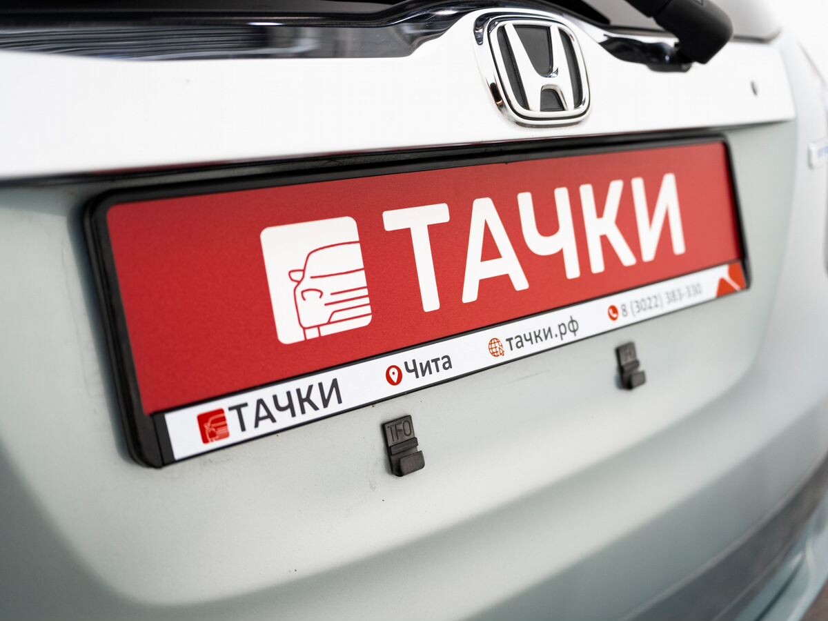 Honda Fit Shuttle 2012 - фото автомобиля