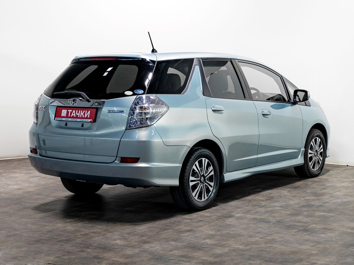 Honda Fit Shuttle 2012 - фото автомобиля