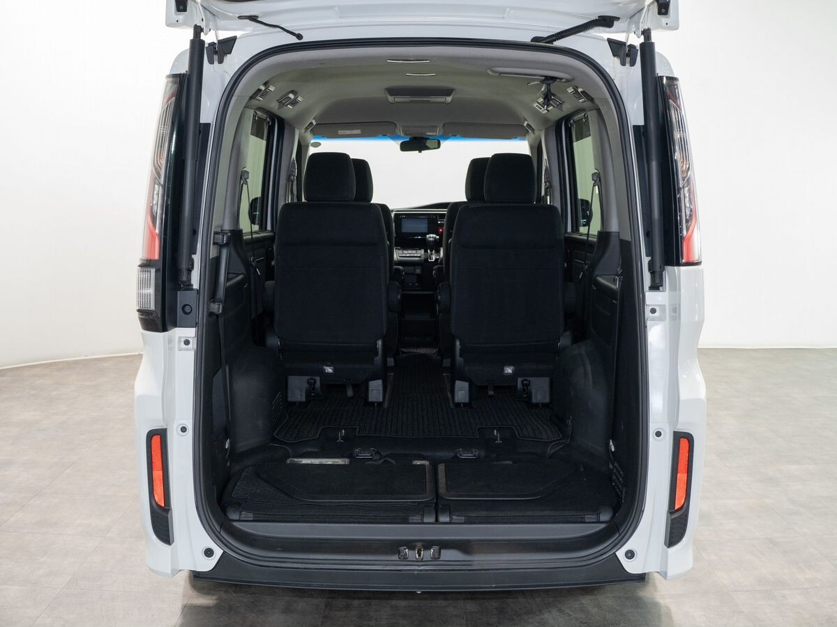 Honda Stepwgn 2015 - фото автомобиля