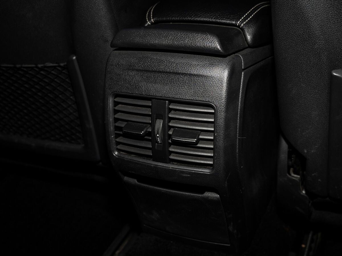 Mercedes-Benz GLA-Class 2016 - фото автомобиля