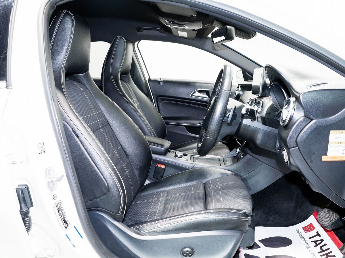 Mercedes-Benz GLA-Class 2016 - фото автомобиля