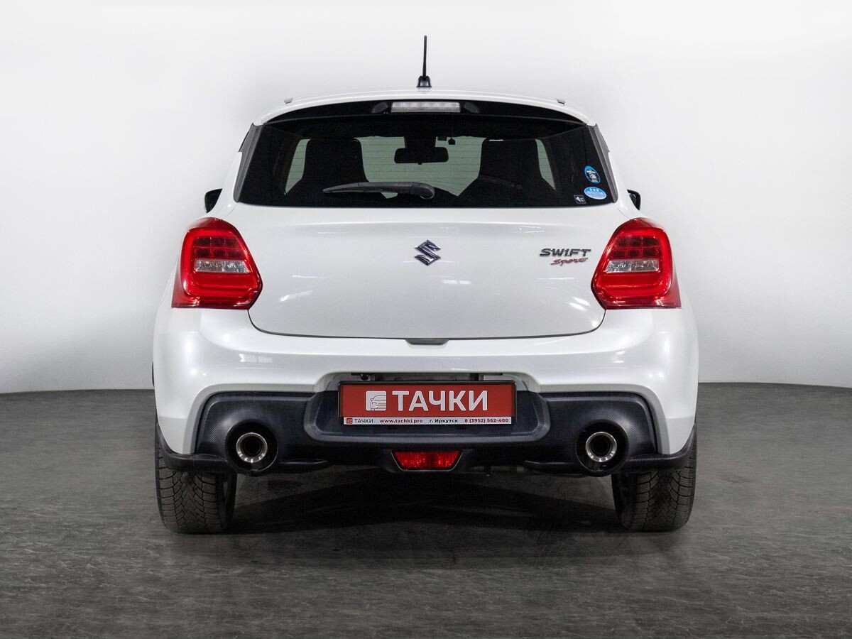 Suzuki Swift 2018 - фото автомобиля