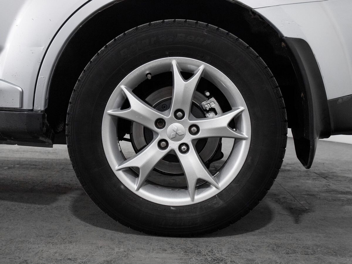 Mitsubishi Outlander 2007 - фото автомобиля