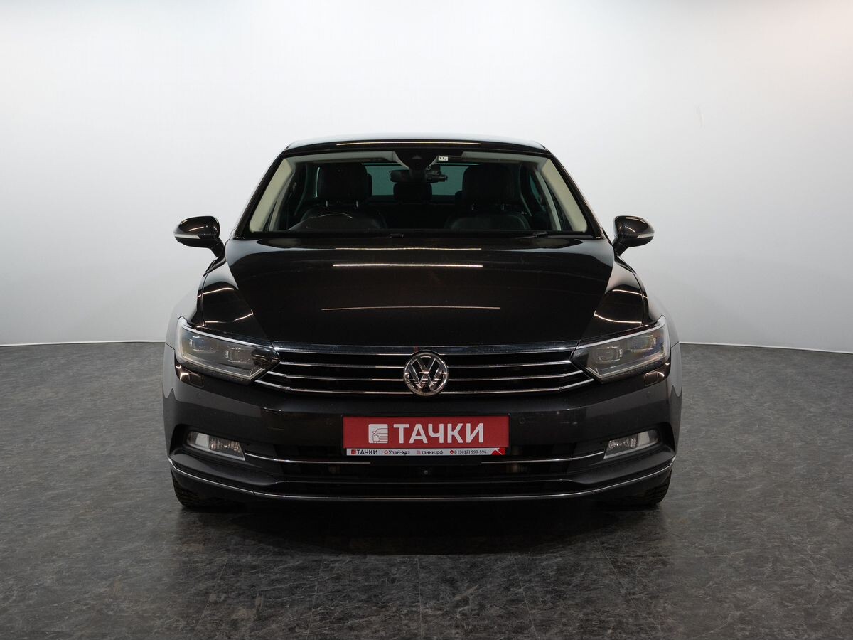 Volkswagen Passat 2017 - фото автомобиля