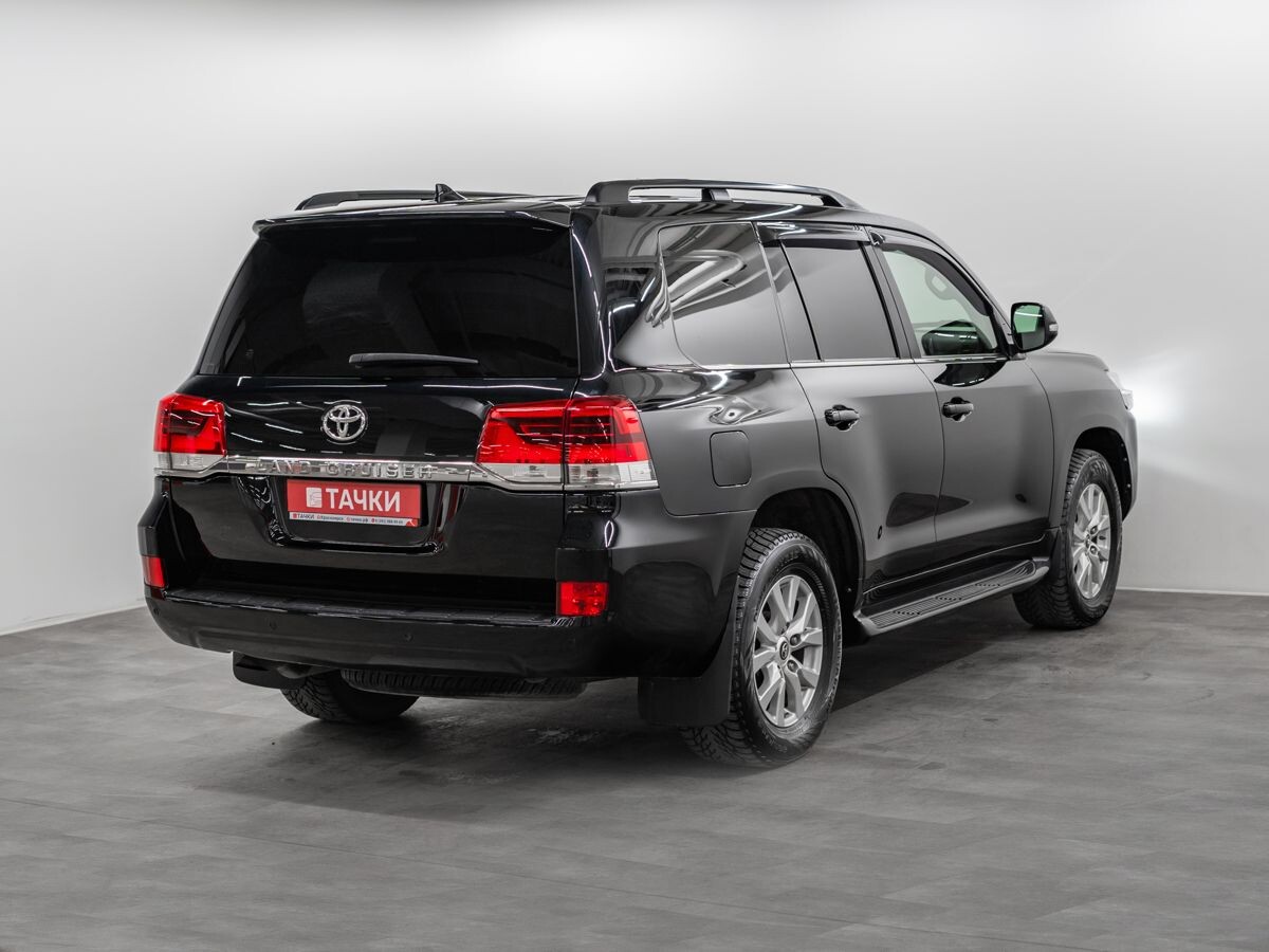 Toyota Land Cruiser 2019 - фото автомобиля