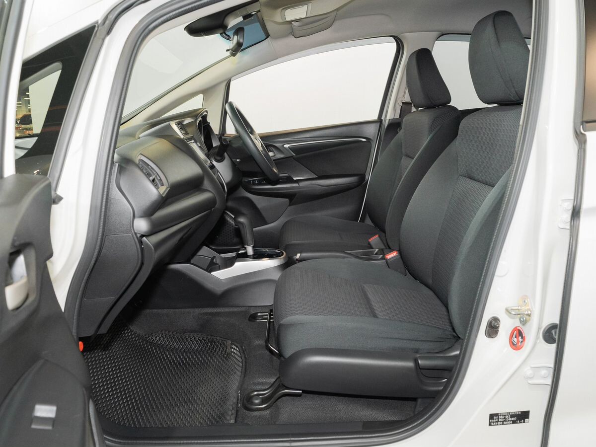 Honda Fit 2019 - фото автомобиля