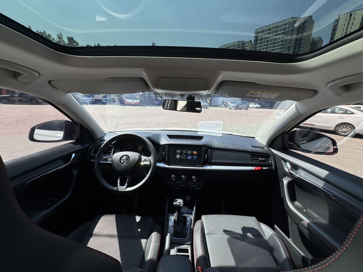 Skoda Kamiq 2022 - фото автомобиля