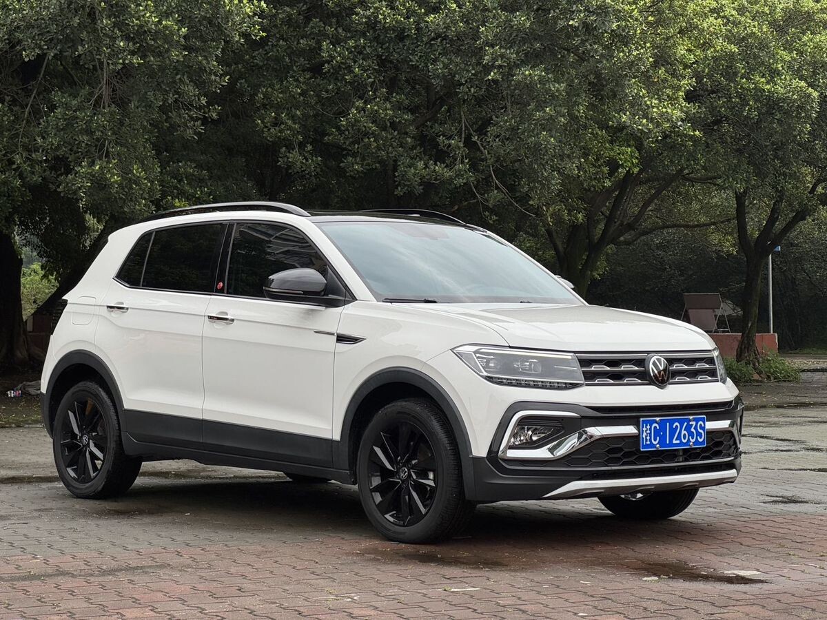 Volkswagen T-Cross 2022 - фото автомобиля