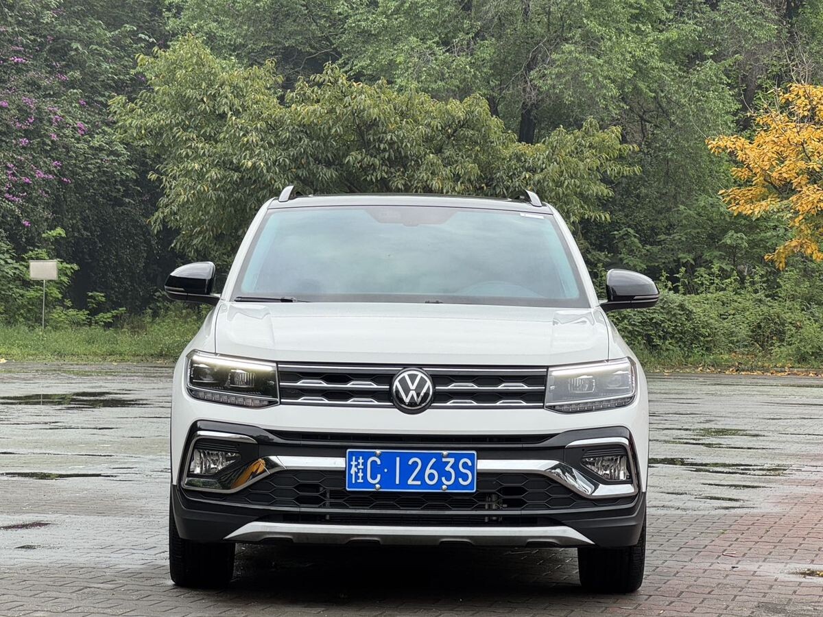 Volkswagen T-Cross 2022 - фото автомобиля