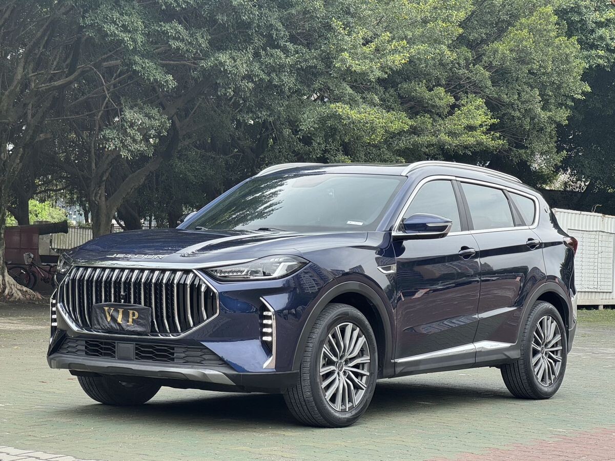 Jetour X70 Plus 2023 - фото автомобиля