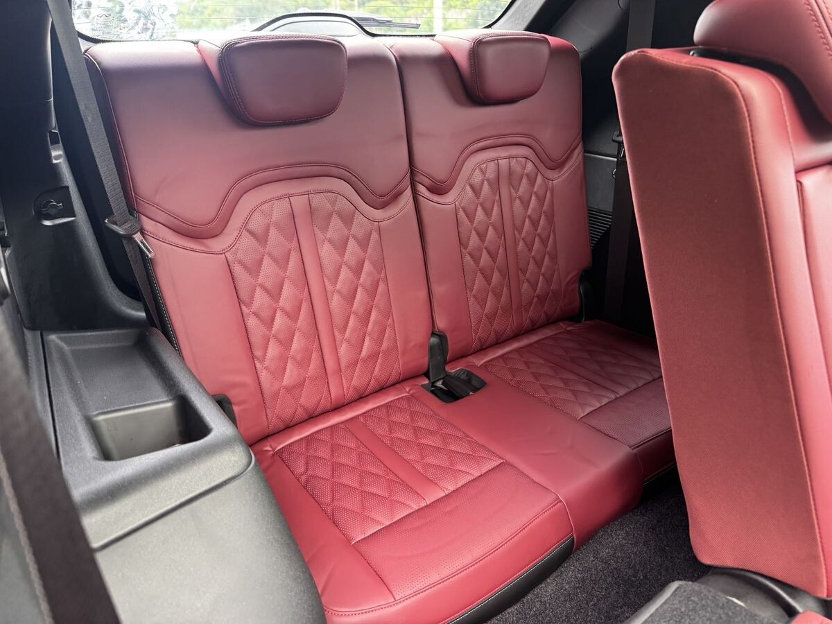 Jetour X70 Plus 2023 - фото автомобиля