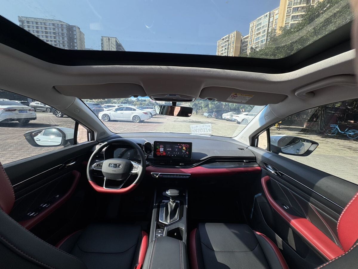 Geely Emgrand S 2022 - фото автомобиля