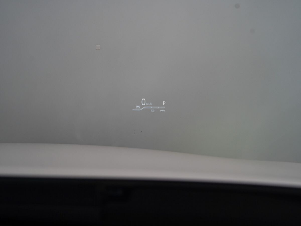 Toyota Harrier 2020 - фото автомобиля