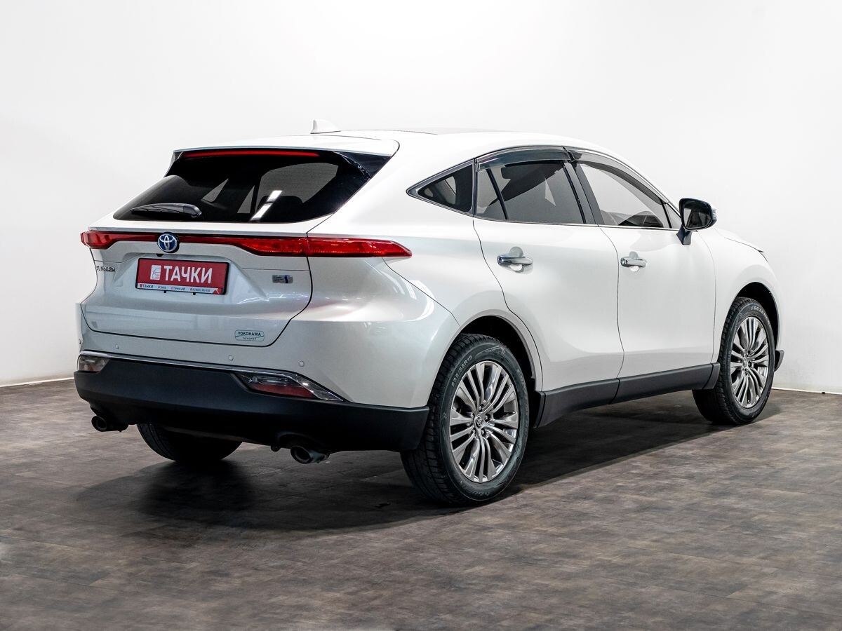 Toyota Harrier 2020 - фото автомобиля