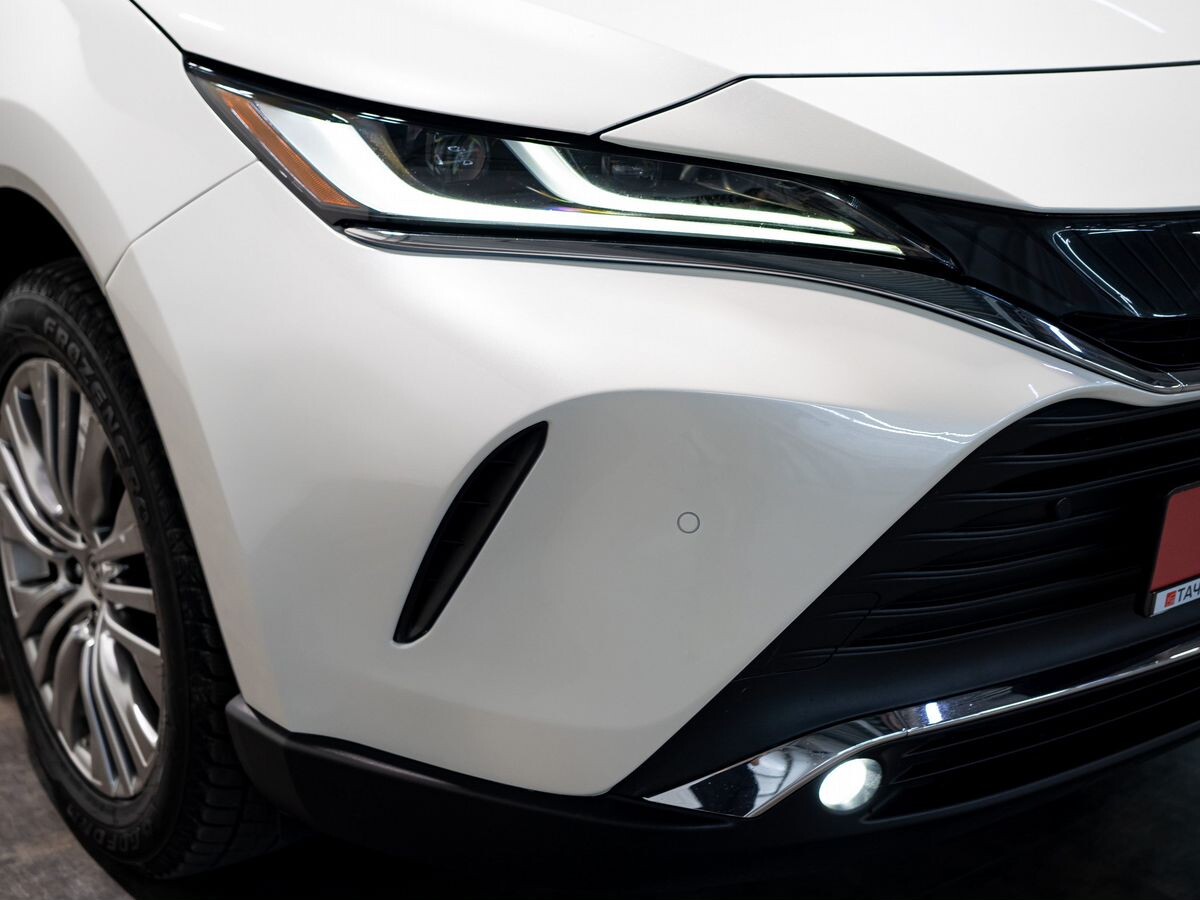 Toyota Harrier 2020 - фото автомобиля