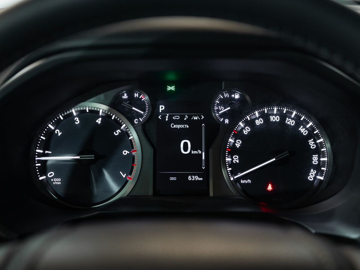 Toyota Land Cruiser Prado 2023 - фото автомобиля