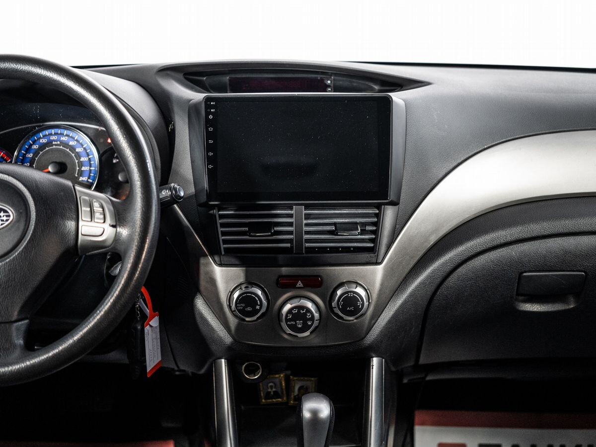 Subaru Forester 2008 - фото автомобиля