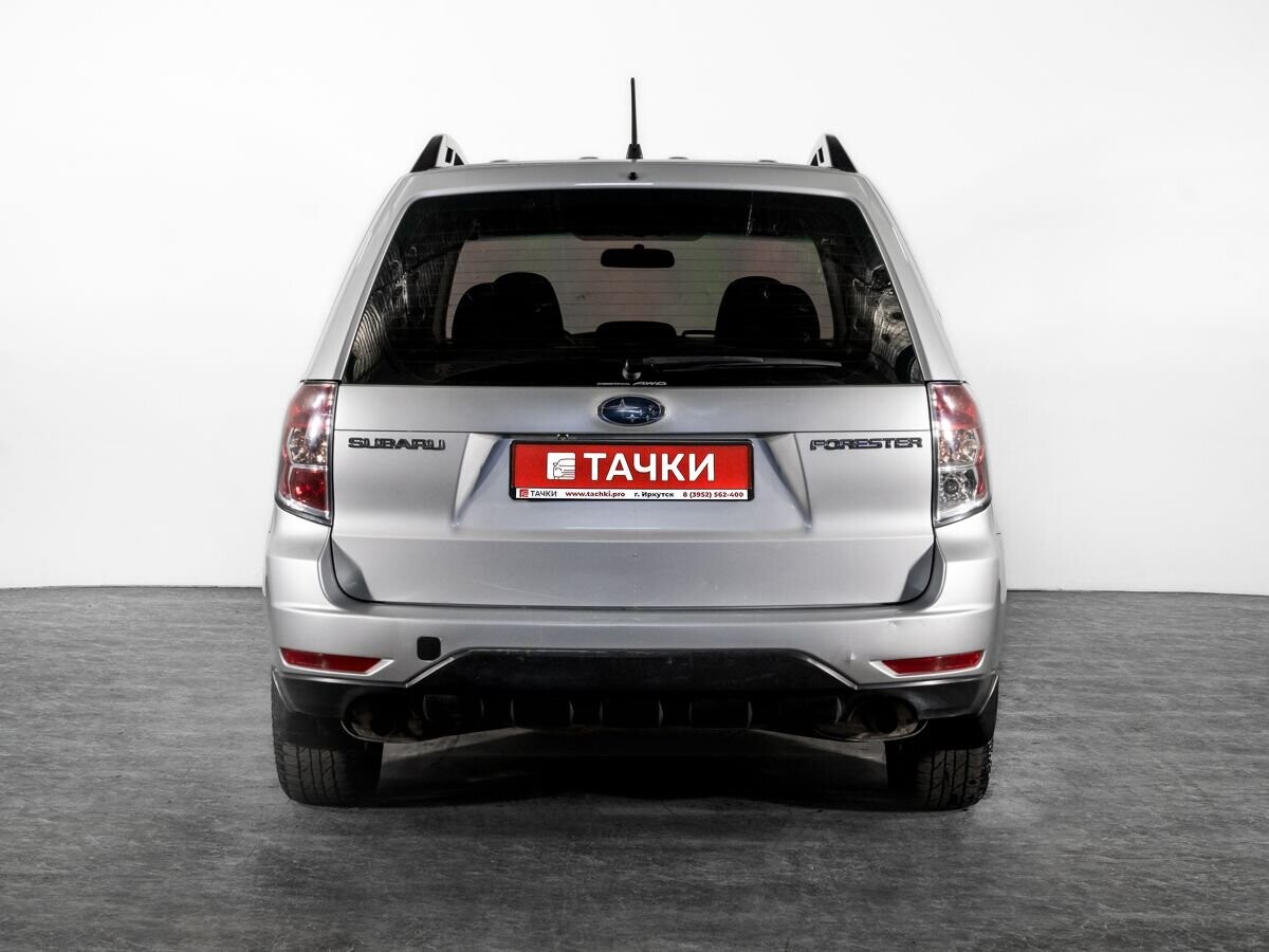 Subaru Forester 2008 - фото автомобиля