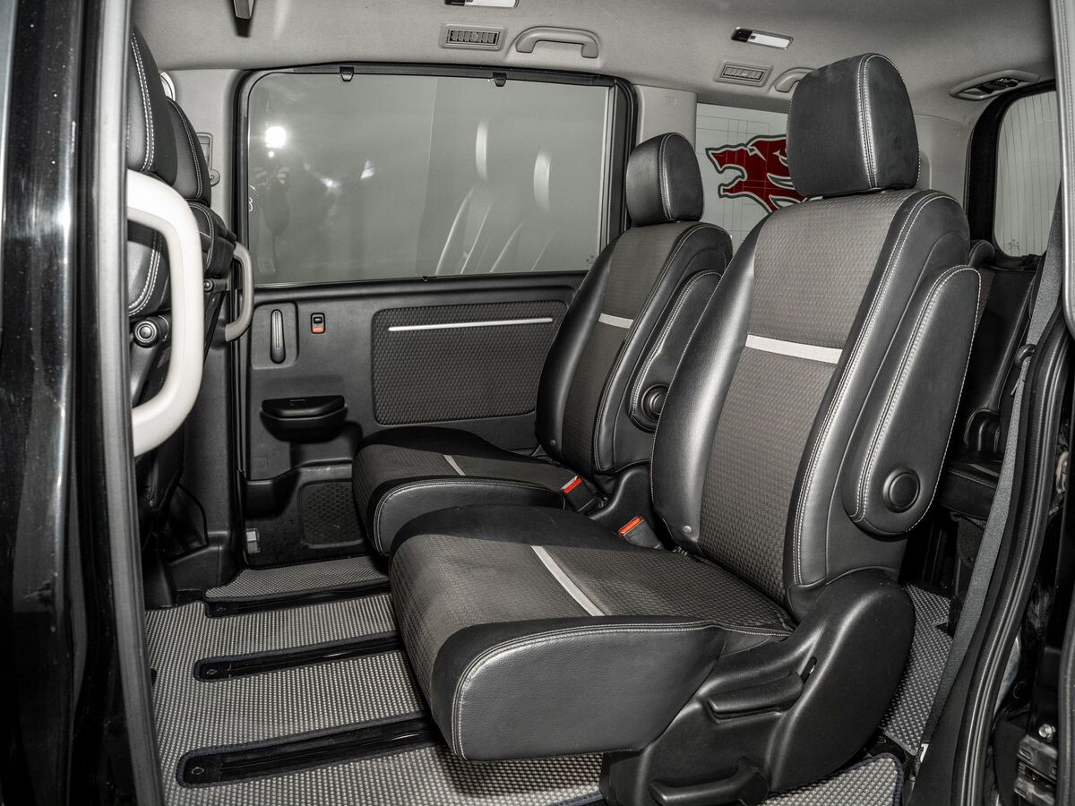 Honda Stepwgn 2016 - фото автомобиля