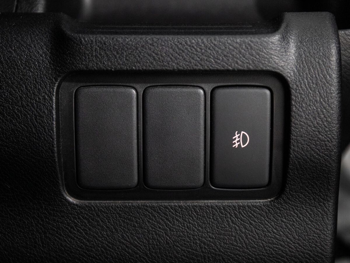 Honda Zest 2010 - фото автомобиля