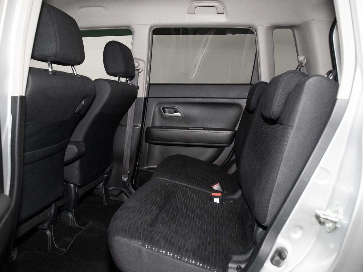 Honda Zest 2010 - фото автомобиля