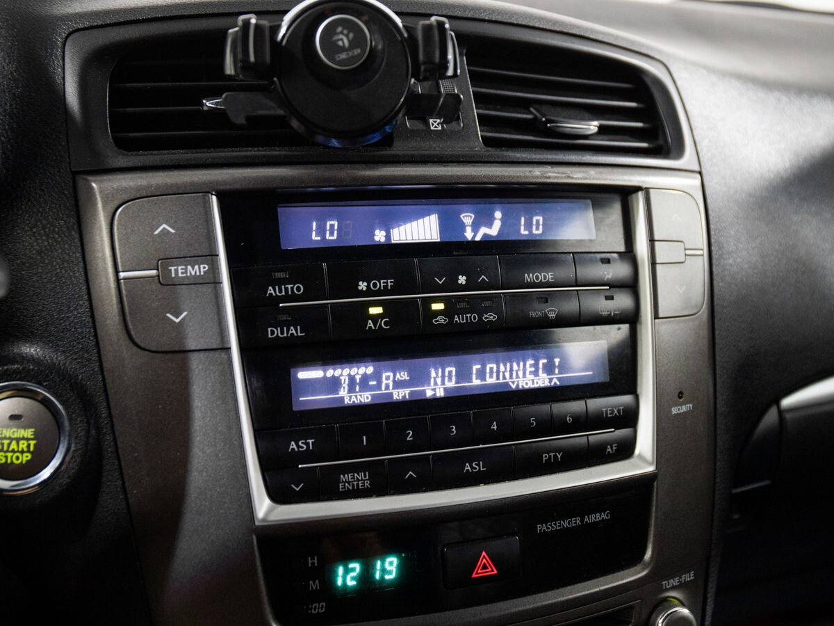 Lexus IS250 2011 - фото автомобиля