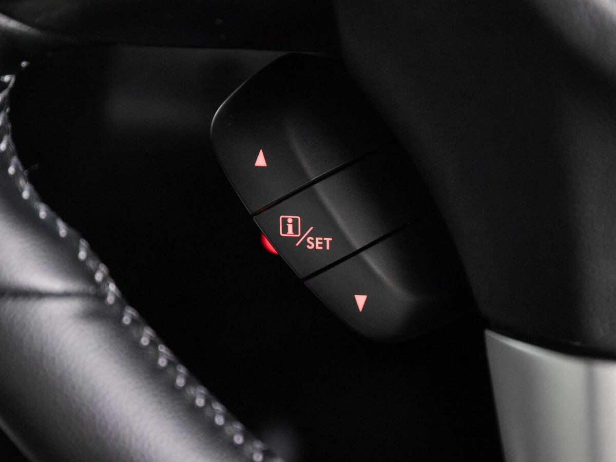 Subaru Levorg 2016 - фото автомобиля