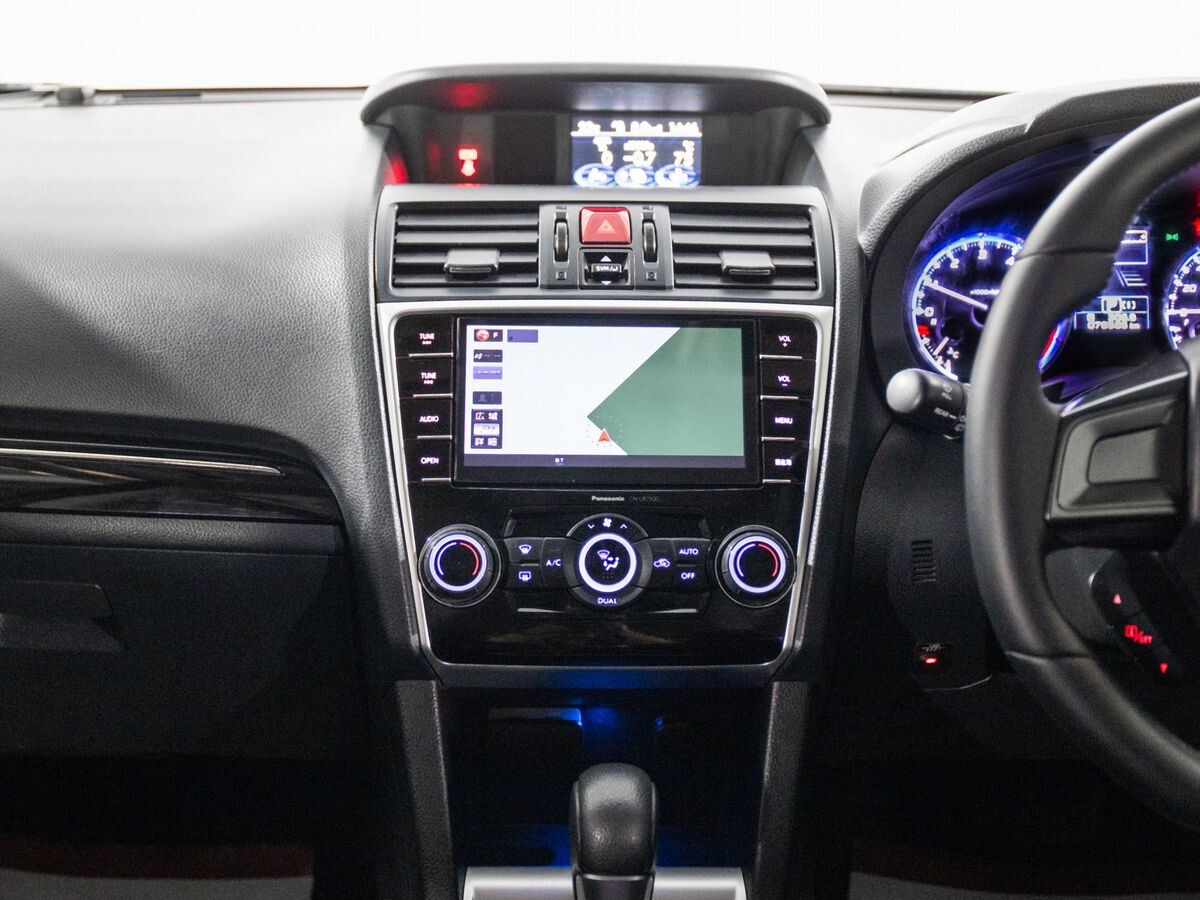 Subaru Levorg 2016 - фото автомобиля