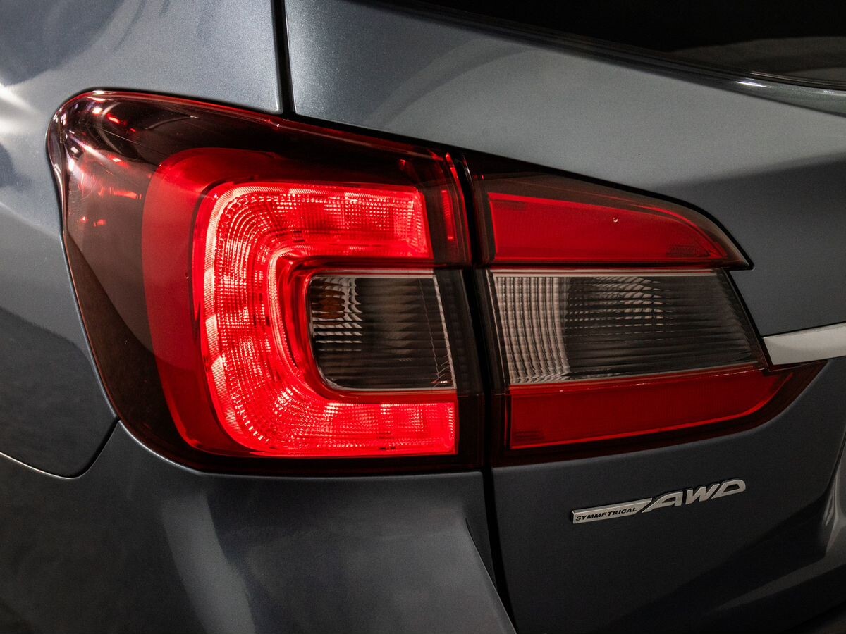 Subaru Levorg 2016 - фото автомобиля