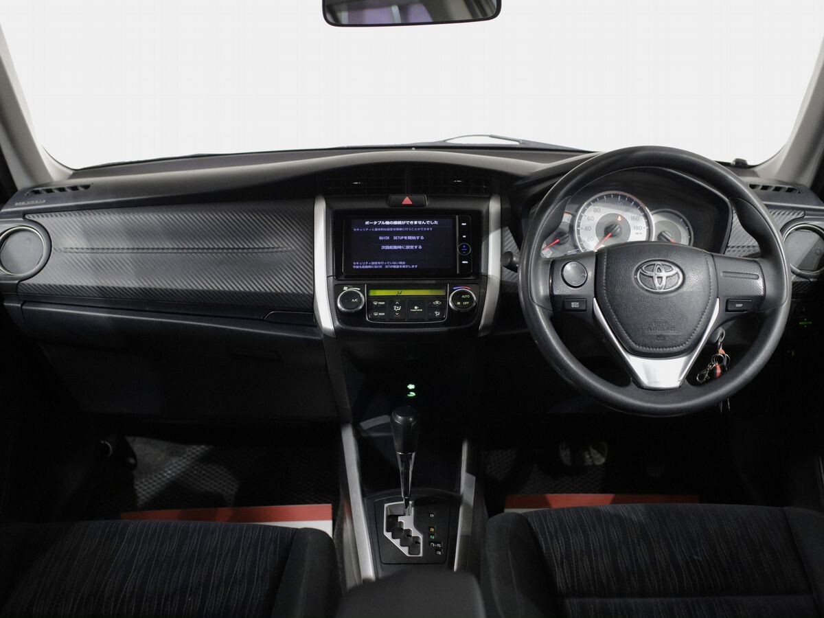 Toyota Corolla Fielder 2013 - фото автомобиля