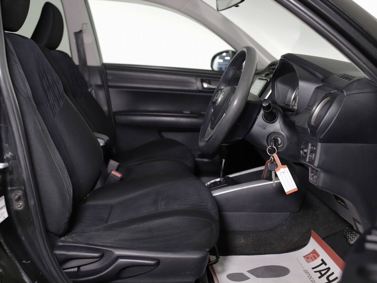 Toyota Corolla Fielder 2013 - фото автомобиля