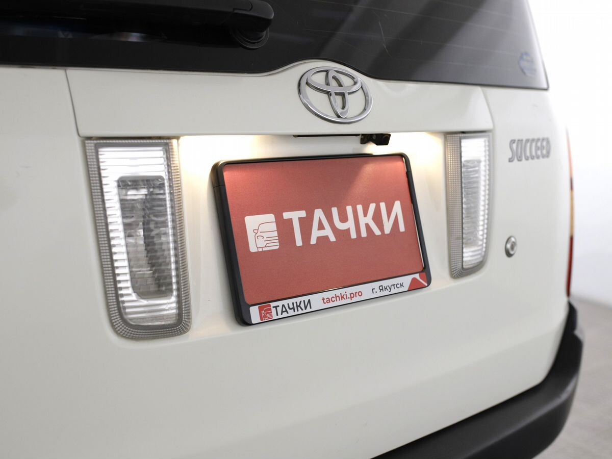 Toyota Succeed 2012 - фото автомобиля