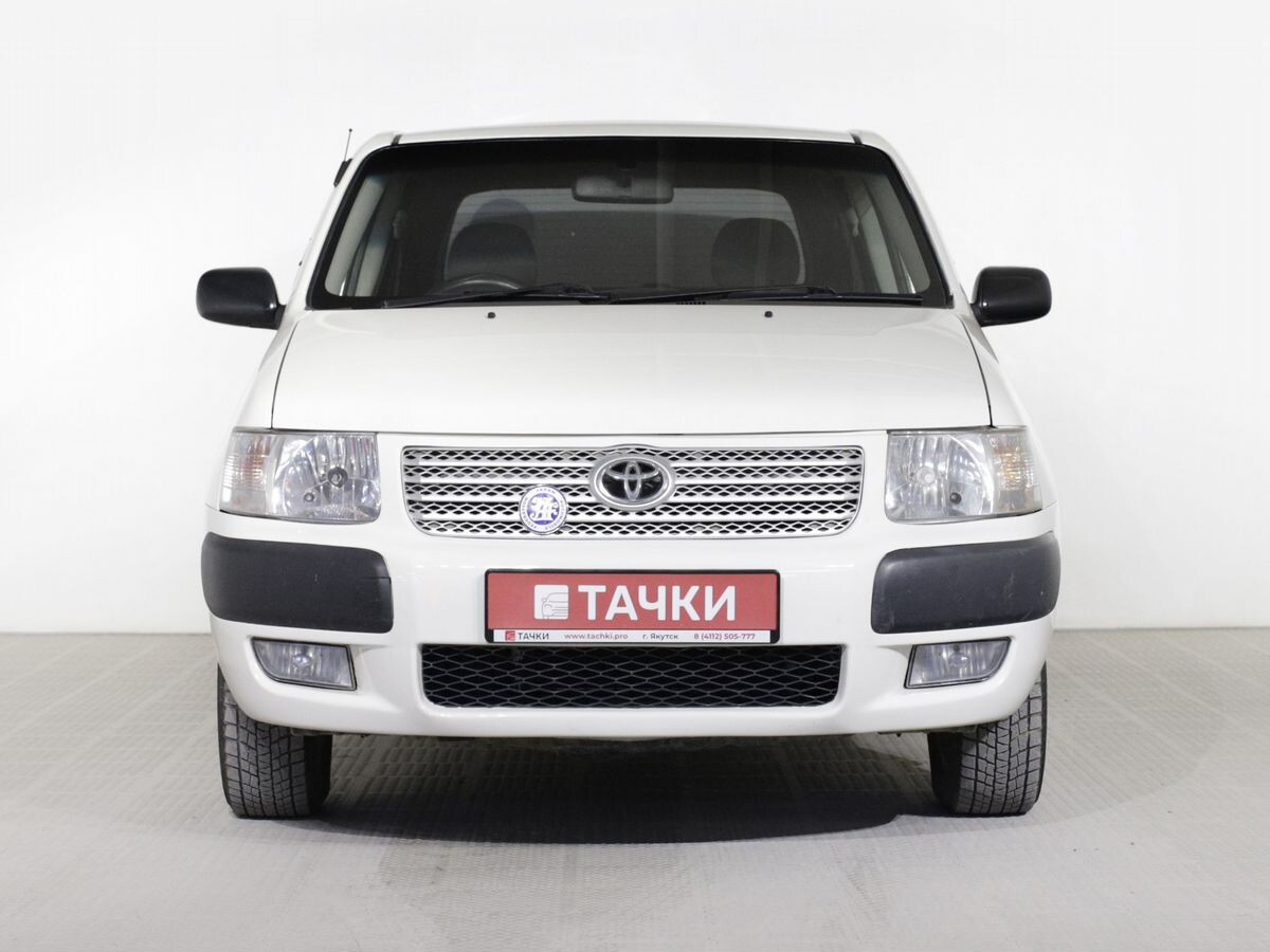 Toyota Succeed 2012 - фото автомобиля