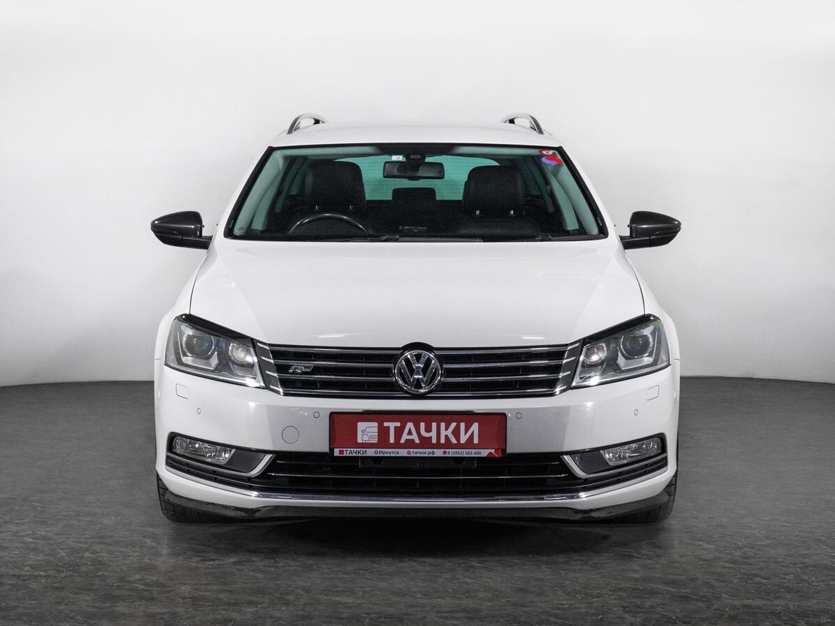 Volkswagen Passat 2013 - фото автомобиля