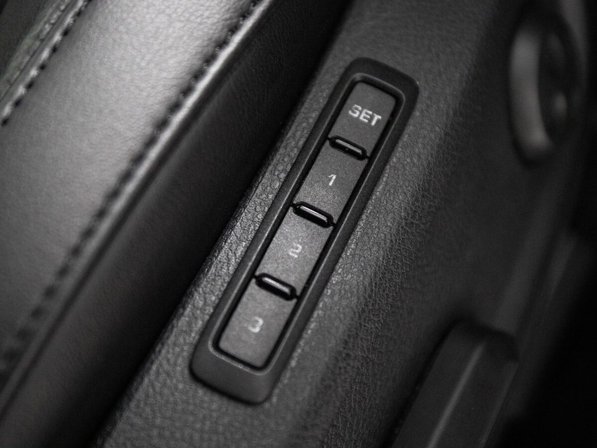 Volkswagen Passat 2013 - фото автомобиля