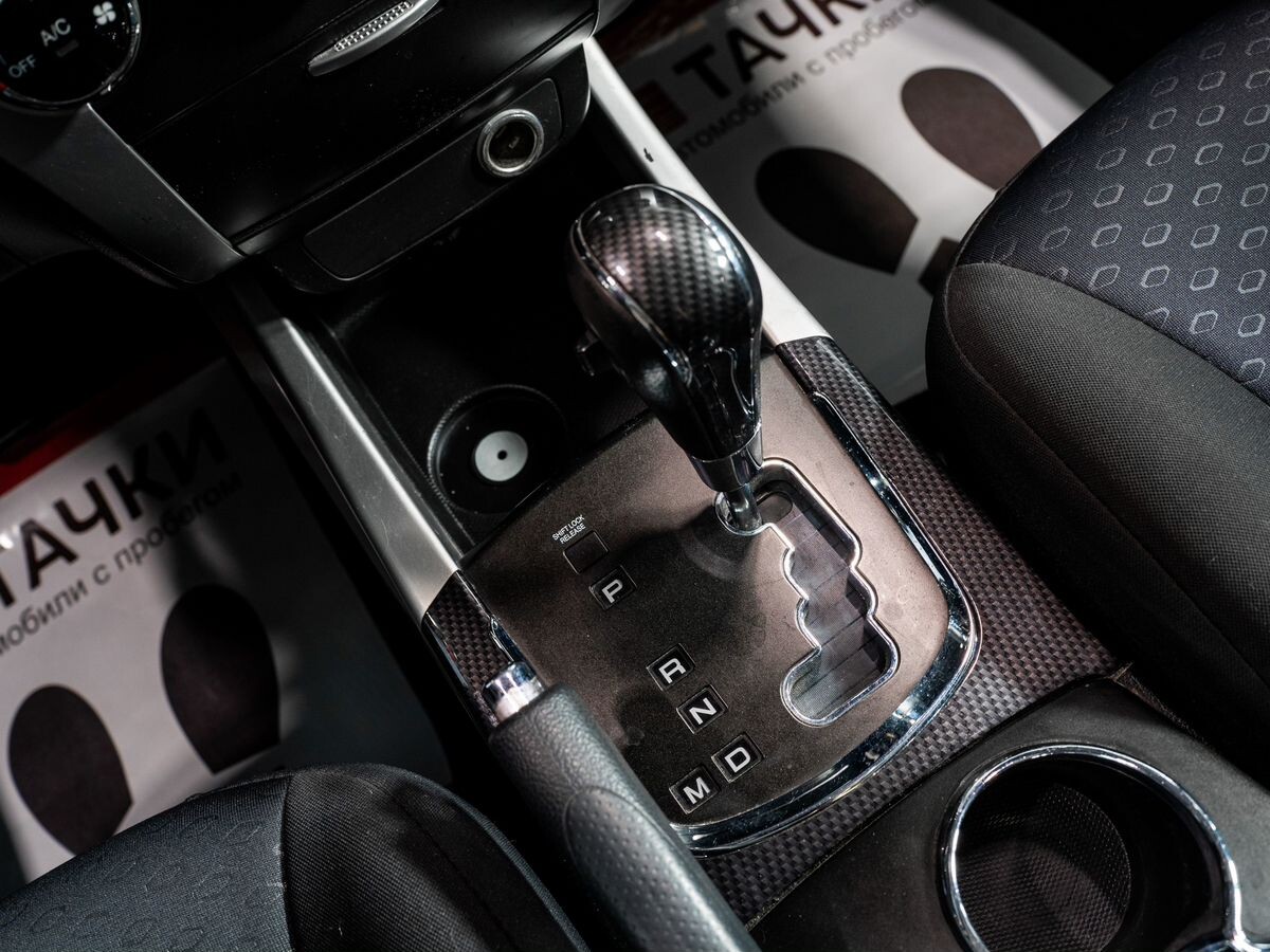 SsangYong Actyon 2013 - фото автомобиля