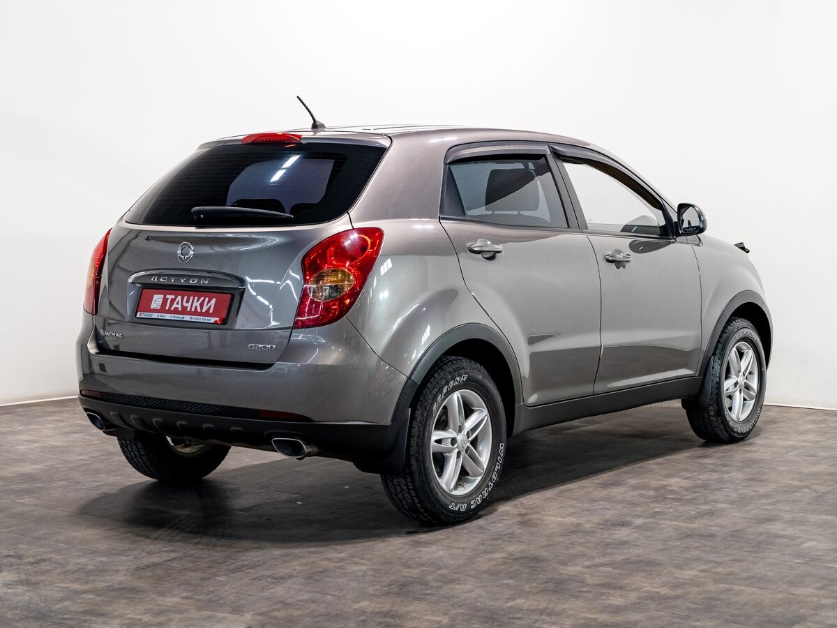 SsangYong Actyon 2013 - фото автомобиля