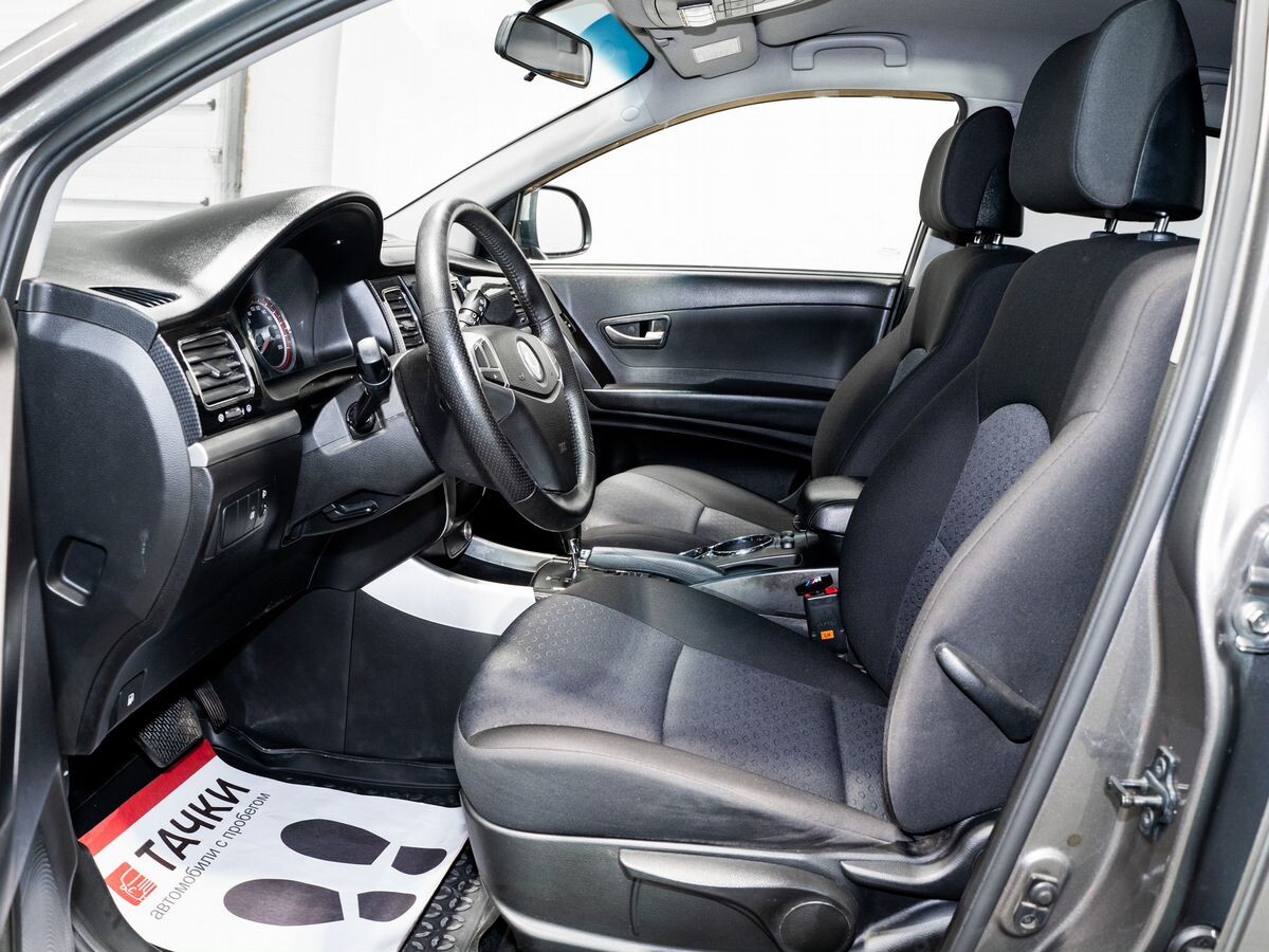 SsangYong Actyon 2013 - фото автомобиля