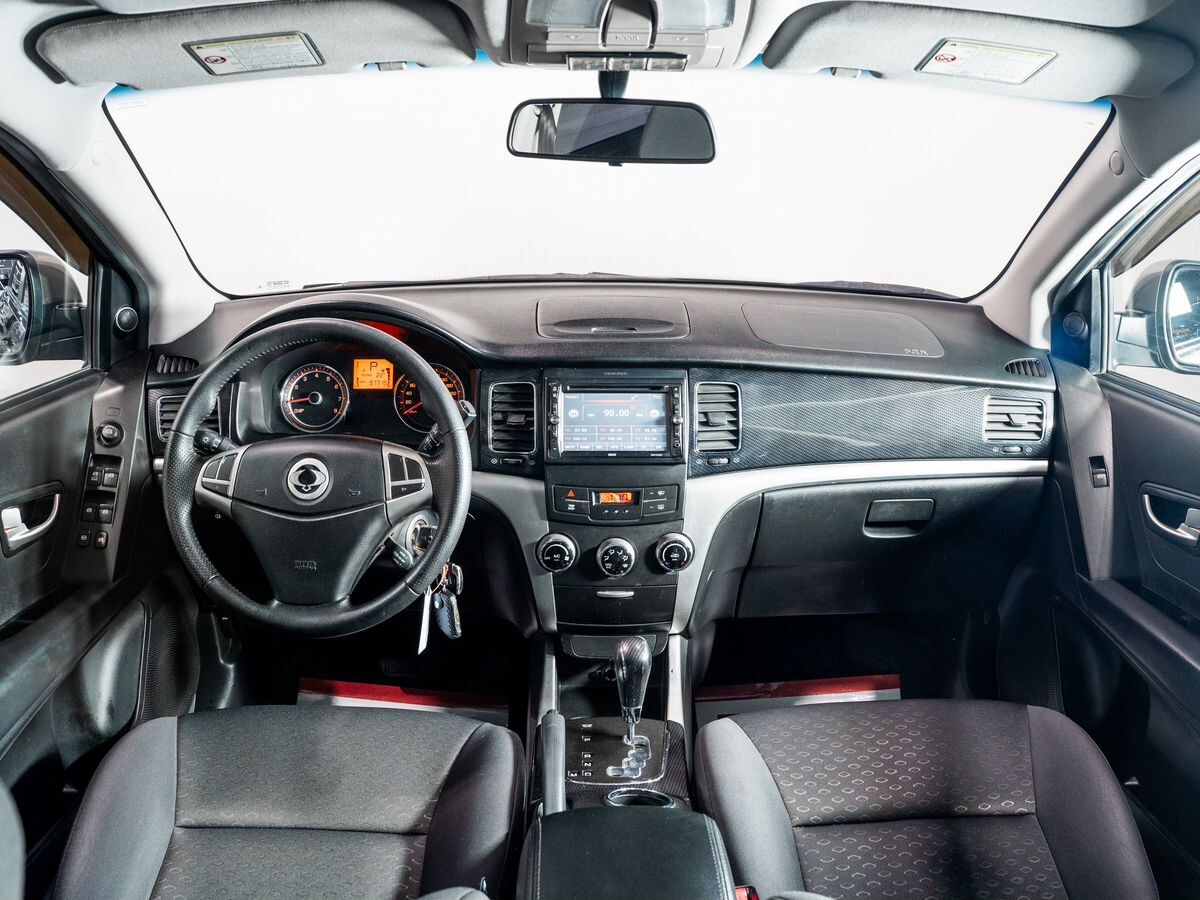 SsangYong Actyon 2013 - фото автомобиля