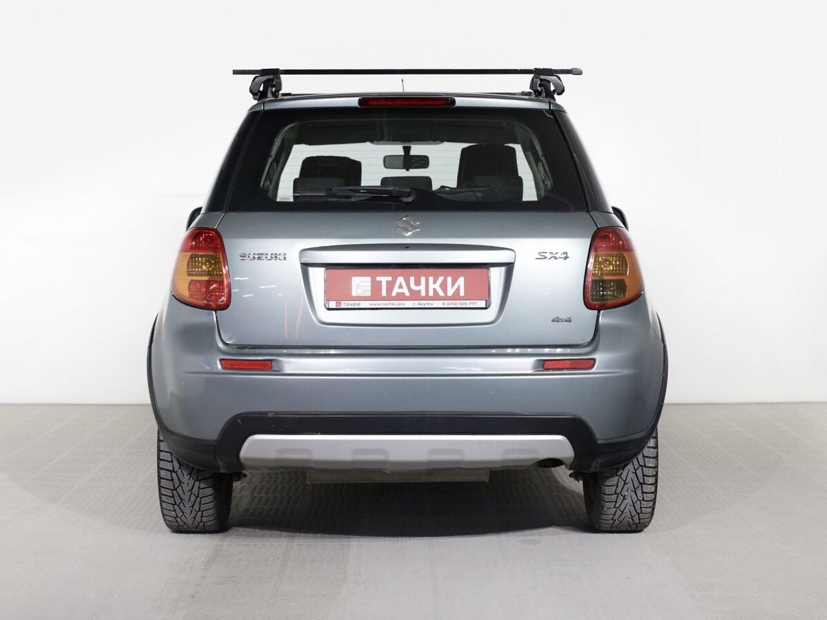 Suzuki SX4 2012 - фото автомобиля